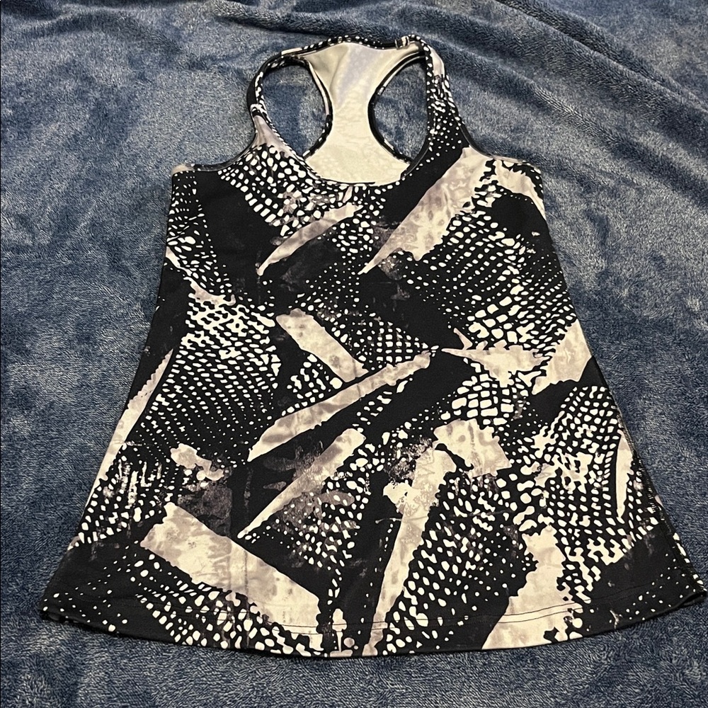 LULULEMON Monochrome Abstract Racerback Tank